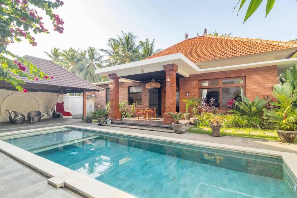 Dani Private Villa - 2Br Private Pool Villa In Tejakula North Bali Gretek Экстерьер фото