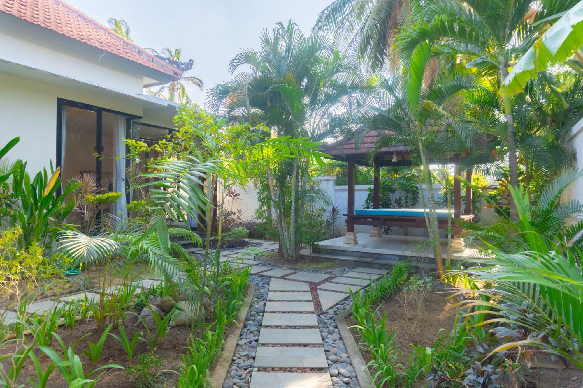 Dani Private Villa - 2Br Private Pool Villa In Tejakula North Bali Gretek Экстерьер фото